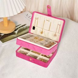 ប្រអប់គ្រឿងអលង្ការតូច