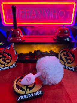 Plug Anal con cola de conejo de silicona