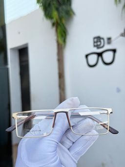 JWLE_0048 Assorted metal frame