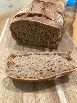 Sourdough Rye Bread לחם מחמצת שיפון