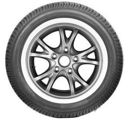 GT 215/75R15 CHAMPIRO 75