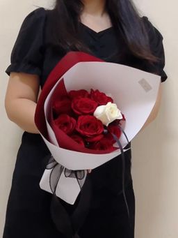 Frozen in Time Bouquet