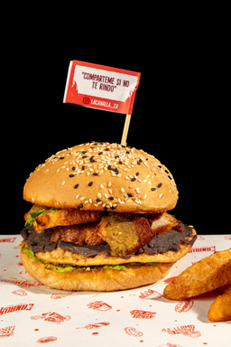La Chifrijo-Burger