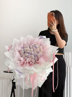 (Per-Order) 33 Stalk Soap Rose Bouquet 