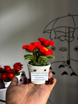 Jellycat red daisy pot