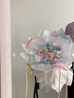 Dopamine Mixed Soap Flower Bouquet 