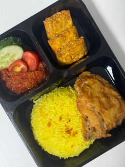  Mama’s Nasi Ayam Penyet / Fried Chicken Rice (27 JAN 2026)