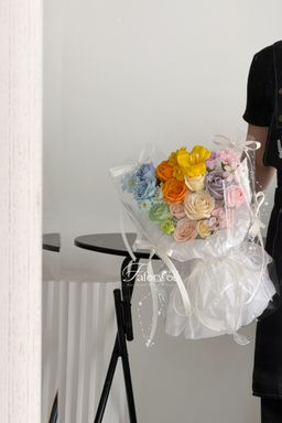 Rainbow Dopamine Mixed Transparent Pao Pao Bouquet 