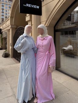 Платье с баской "Lumina"