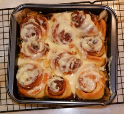 biscoff cinnamon roll