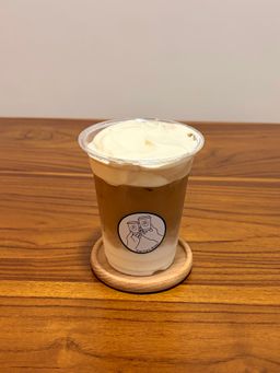 Iced Vanilla Cold Foam Latte