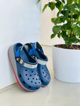 Crocs clog