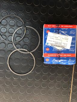 PISTON RINGS