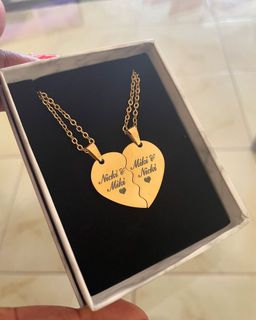 Collier Couple Personnalisé modèle cœur 