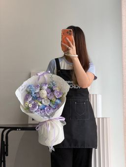 (Pre-Order) Purple Blue Dong Ba Soap Flower Mixed Bouquet  
