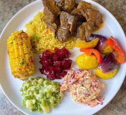 Beef Stew Plate + 2 Salads <<< City Lounge >>>