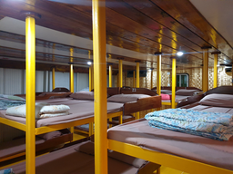 Chumphon - Koh Tao by Chumphon Ferry (Mon,Wed,Fri @21:00-05:00)