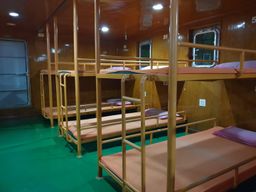 Chumphon - Koh Tao by Pontaweesin Ferry (Tue,Thu, Sat @ 21:00-05:00)