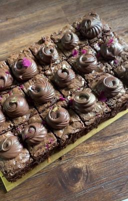 NUTELLA BROWNIES