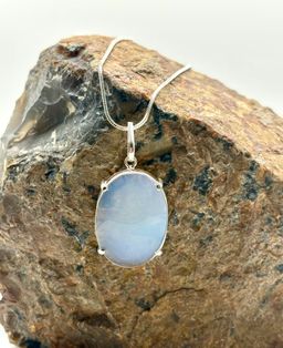 Dijes Mónica silver