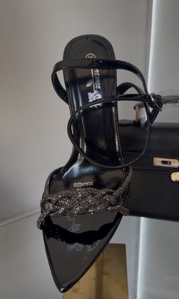 Rhinestone pointed slingback