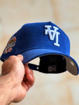 New Era 9Forty -'Upside Down LA Cord'  Corduroy Royal - 