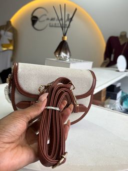 Crescent canvas mini 