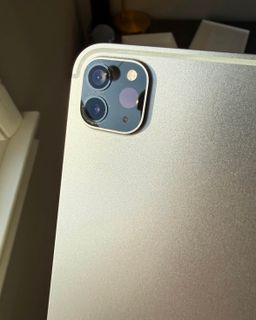 ✨📱 iPad Pro 12.9” M2 (2022) – État impeccable + Accessoires 🎁🔥