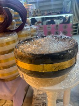 صواني جلد الوان متعدده الهبه