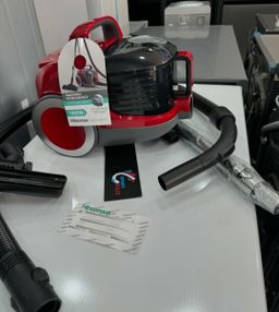 HISENSE VACUUM CLEANER 