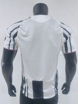 Juventus 2025/26 Home Shirt (White / Black / Pink)