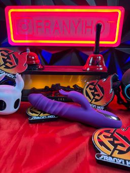 Vibrador doble acción con estimulación de clitoris 