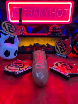 Manga realista color piel gruesa 