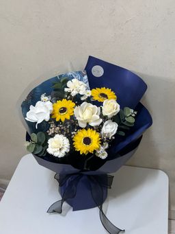 Cloudless Sky Soap Bouquet