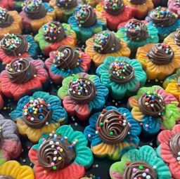 Rainbow Nutella Tarts