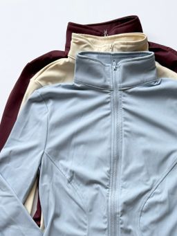 Jackets Bold Contour — Talla M