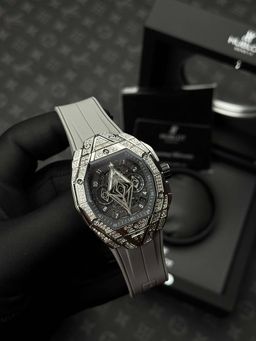 הובלו,ט  מנגנון אוטומטי - איכות גבוהה |  סמל סטטוס בעולם היוקרה 