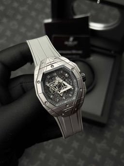 הובלו,ט  מנגנון אוטומטי - איכות גבוהה |  סמל סטטוס בעולם היוקרה 