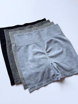 Shorts Slim Curve — Talla M