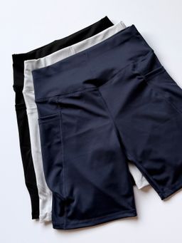 Shorts Seamless Fit Largo — Talla M