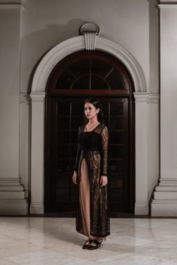 Anggun Lembut - Black