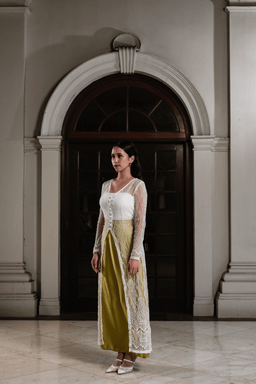 Anggun Lembut - White Sage