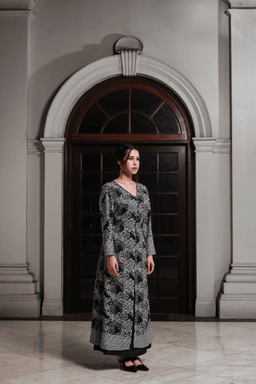 Anggun Alam - Blue Batik 