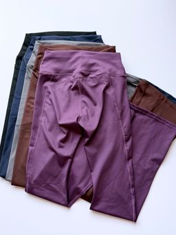 Leggings Flare Move — Talla M