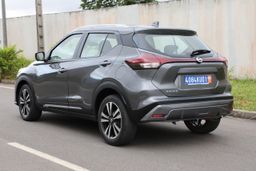 NISSAN KICKS 2020 GRISE