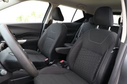 NISSAN KICKS 2020 GRISE