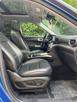 FORD EXPLORER 2022 BLEU