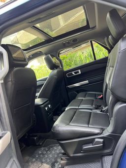 FORD EXPLORER 2022 BLEU