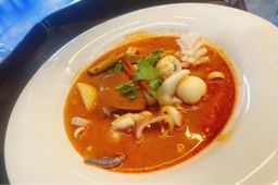 TB92 Authentic Thai Seafood Tomyam Soup
