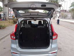 SUZUKI ERTIGA 2022 GRISE